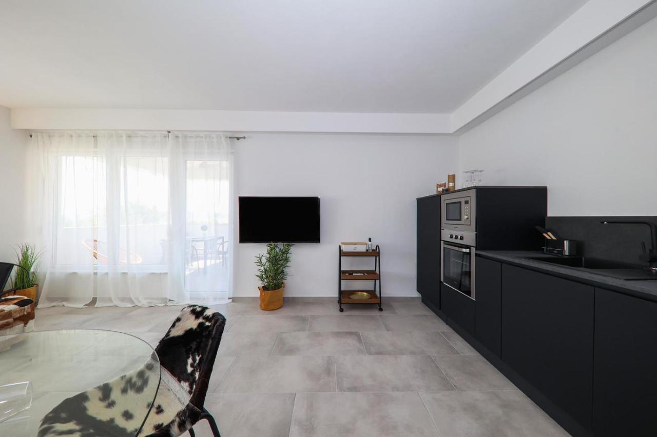 Apartment Nero Zadar Ngoại thất bức ảnh